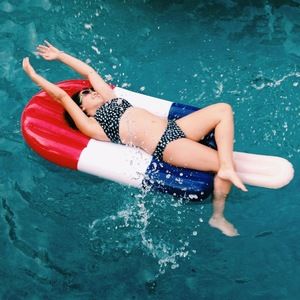 Meet your Posher, Ava